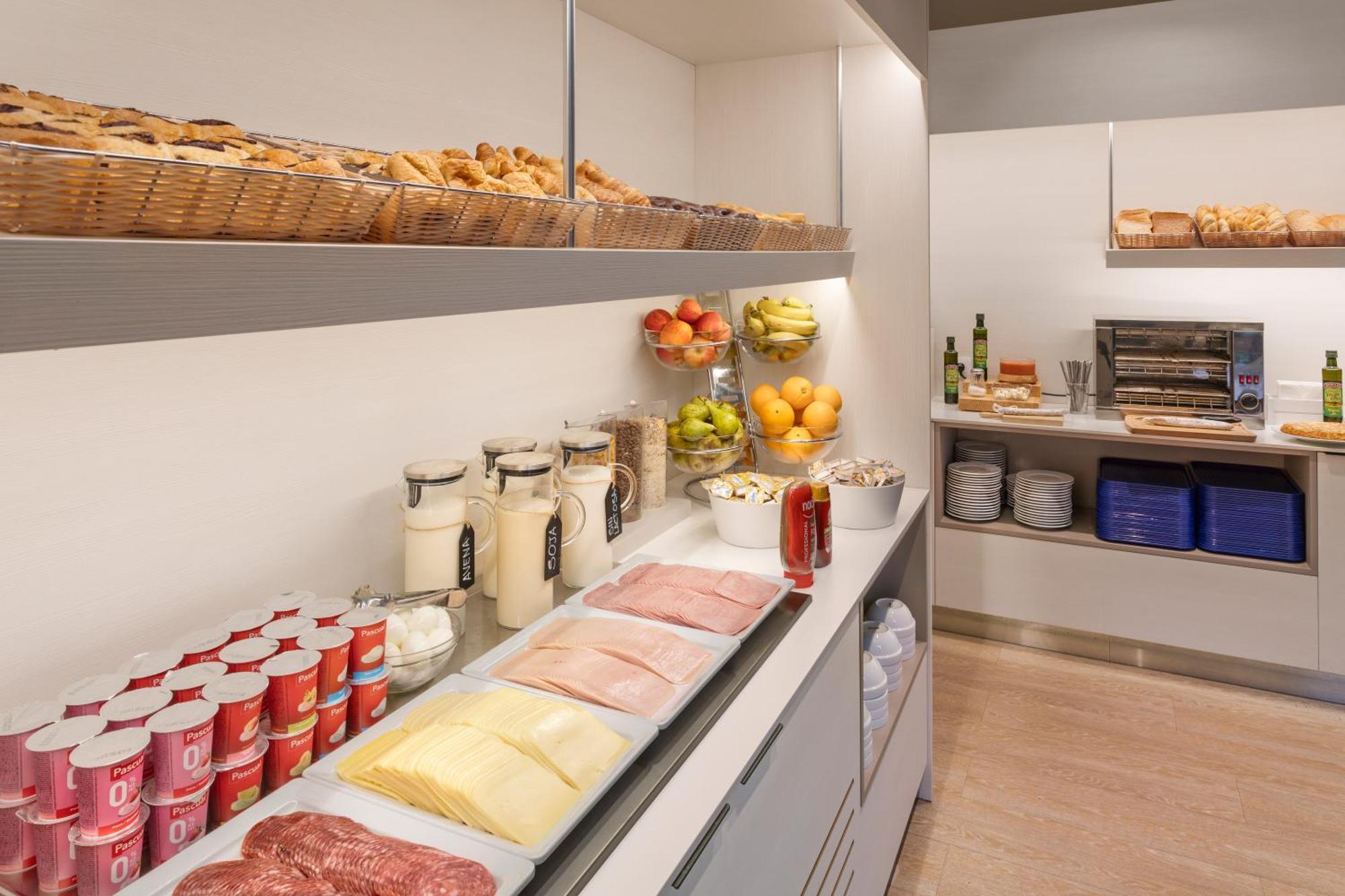 B&B Hotel Madrid Fuenlabrada Eksteriør billede