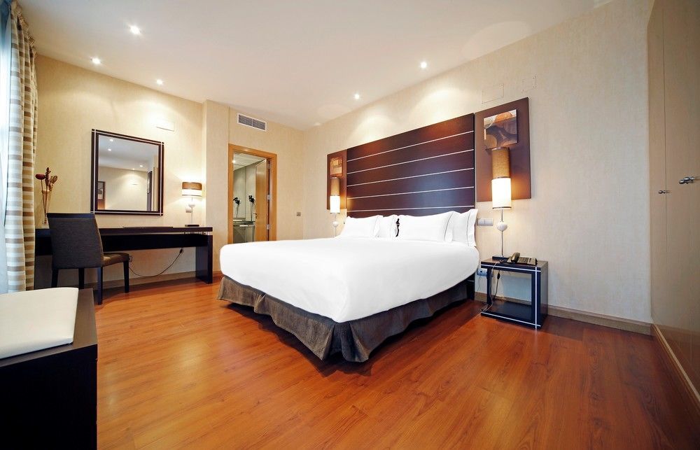 B&B Hotel Madrid Fuenlabrada Eksteriør billede